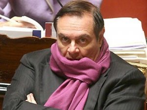Manipolando l'Arpac si controllano i territori: Mastella sindaco di Napoli?