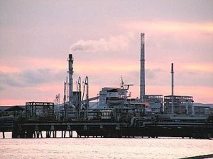 Vinyls di Porto Torres: gli operai bloccano la dismissione