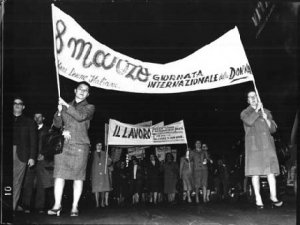 Buon 8 marzo, Patrizia. Licenziata per essere rimasta incinta