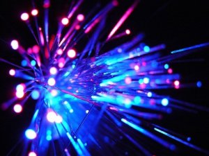 La nuova "Autostrada del Sole" è la fibra ottica!