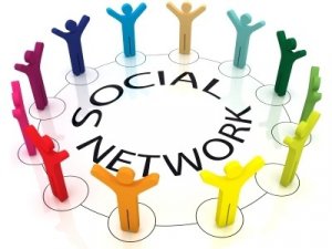 Social network netiquette: l'educazione al tempo dei social