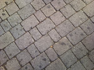 Marciapiedi, un sintomo di civiltà