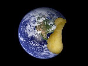 Dalle lance ai geni: una riflessione sull'espressione cambiare il mondo