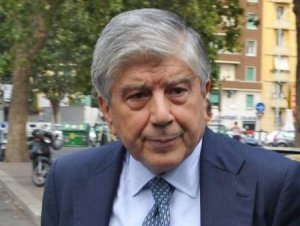 Voto di sfiducia a Caliendo