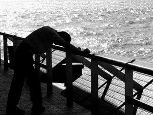 Disoccupati: un suicidio al giorno. Il bollettino di guerra della crisi