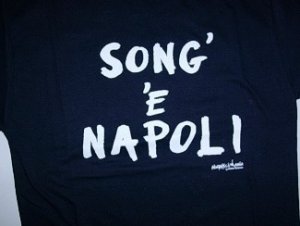 Napule addà cagnà?
