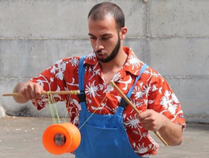 Israele: dopo quasi due anni scarcerato artista circense palestinese