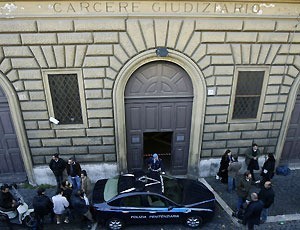 Roma: 2 detenuti evadono da Regina Coeli