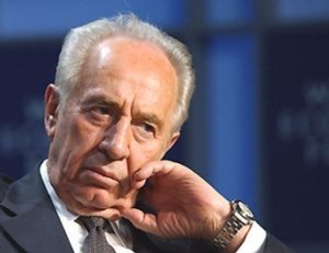 Simon Peres contestato all'Università di Oxford