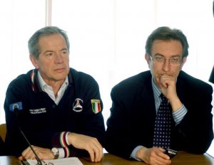 Il diavolo e l'acqua santa. La "guerra" tra Caritas e Cialente
