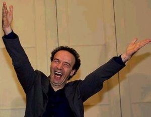 Festival di Sanremo: Roberto Benigni difende i gay