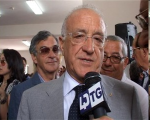 Dimissioni per 13 Consiglieri, cade il Sindaco di Pozzuoli: il Pdl perde la metà dei Campi Flegrei - VIDEO