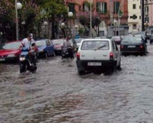 maltempo genova oggi 300x240 Meteo: quei cicloni tra USA e Italia