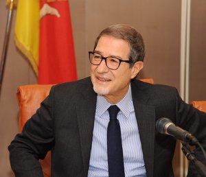 Tragedia “greca” 4.0: 10 euro a pratica evasa , lo scandalo della CIG e della Regione Siciliana