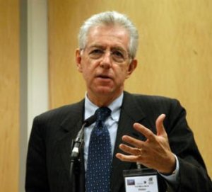 Monti vara la manovra: tutti hanno da ridire... ma non troppo