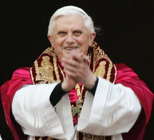 Benedetto XVI: insegnare religione cattolica è “laicità positiva”
