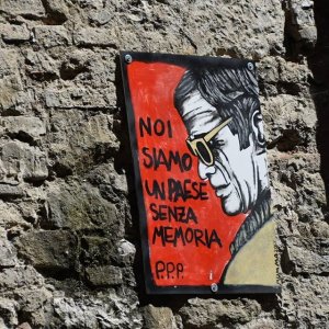 Strappo all'Identità... con nonchalance