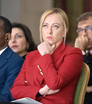 Minacce a Giorgia Meloni: di chi è la colpa?