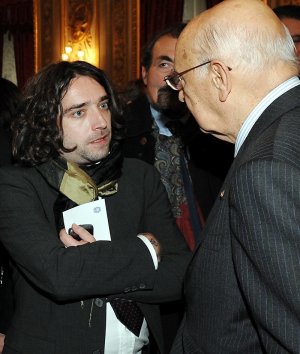 Giulio Cavalli e le distrazioni di La Repubblica e Corriere della Sera