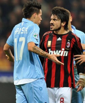 Napoli Milan 3 a 1: sfida tra filosofie aziendali