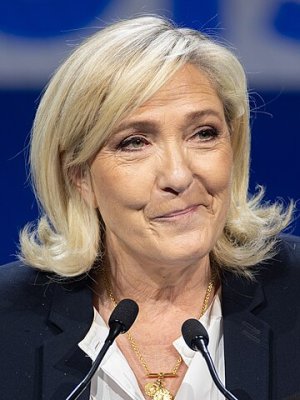 Marine Le Pen: giustamente condannata e quindi dove sta il problema?!