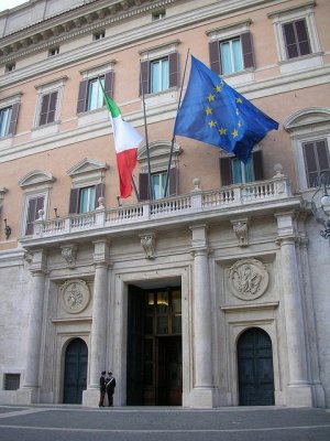 Decadenza dal mandato per i voltagabbana