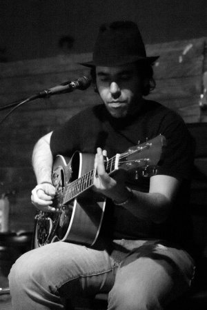 Il blues e la disco nella musica di Roberto Salis