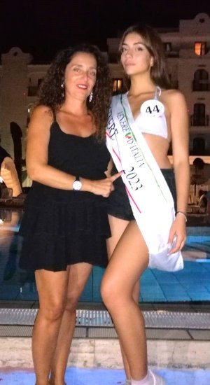 Cirò Marina (KR) – Successo delle siciliane al concorso nazionale “Venere d'Italia”