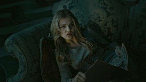 Chloe-Moretz-Dark-Shadows