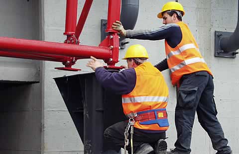 Operai al lavoro