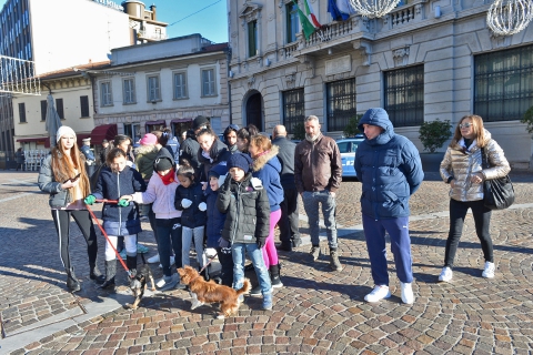 Gallarate In Crisi Sui Sinti Nazione Rom Chiede Un Incontro Al Viminale Agoravox Italia