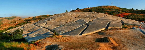 Alberto Burri, Il Grande Cretto, 1989