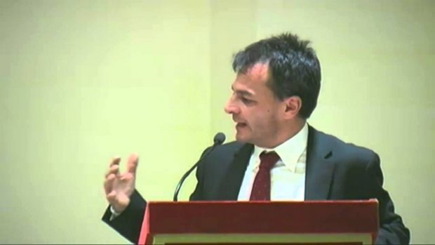 Stefano Fassina a una conferenza