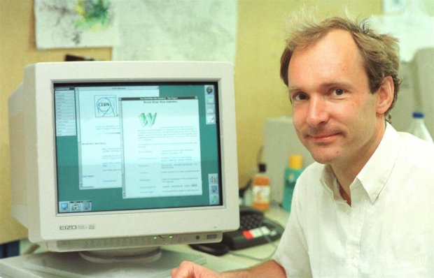 Il fisico Tim Berners-Lee, inventore del World Wide Web. Foto CERN Il fisico Tim Berners-Lee, inventore del World Wide Web. Foto CERN