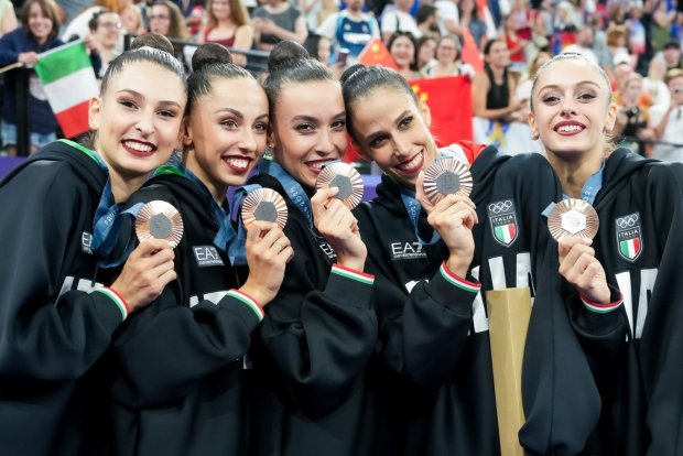 Olimpiadi di Parigi: bronzo ginnastica ritmica