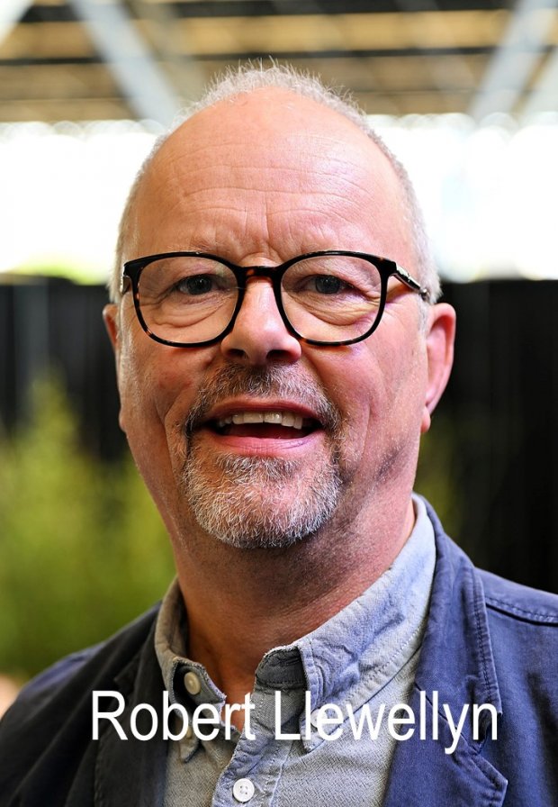 L'attore Robert Llewellyn 